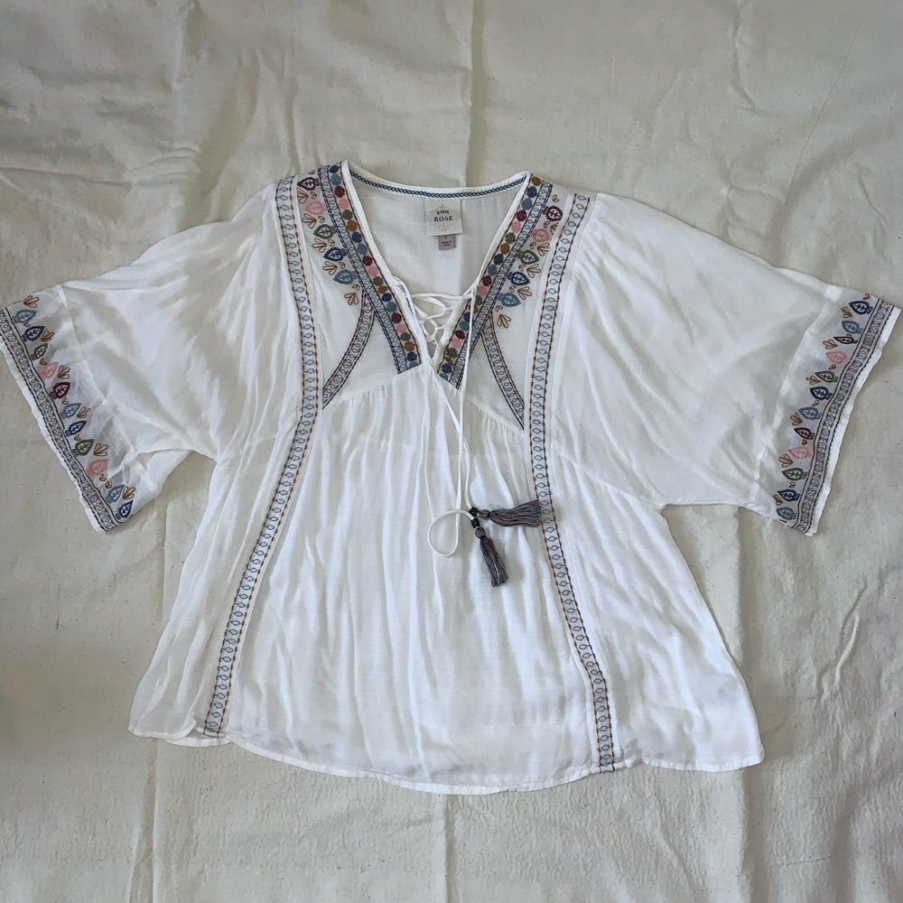 Women’s Floral Embroidered White Sleeve Blouse